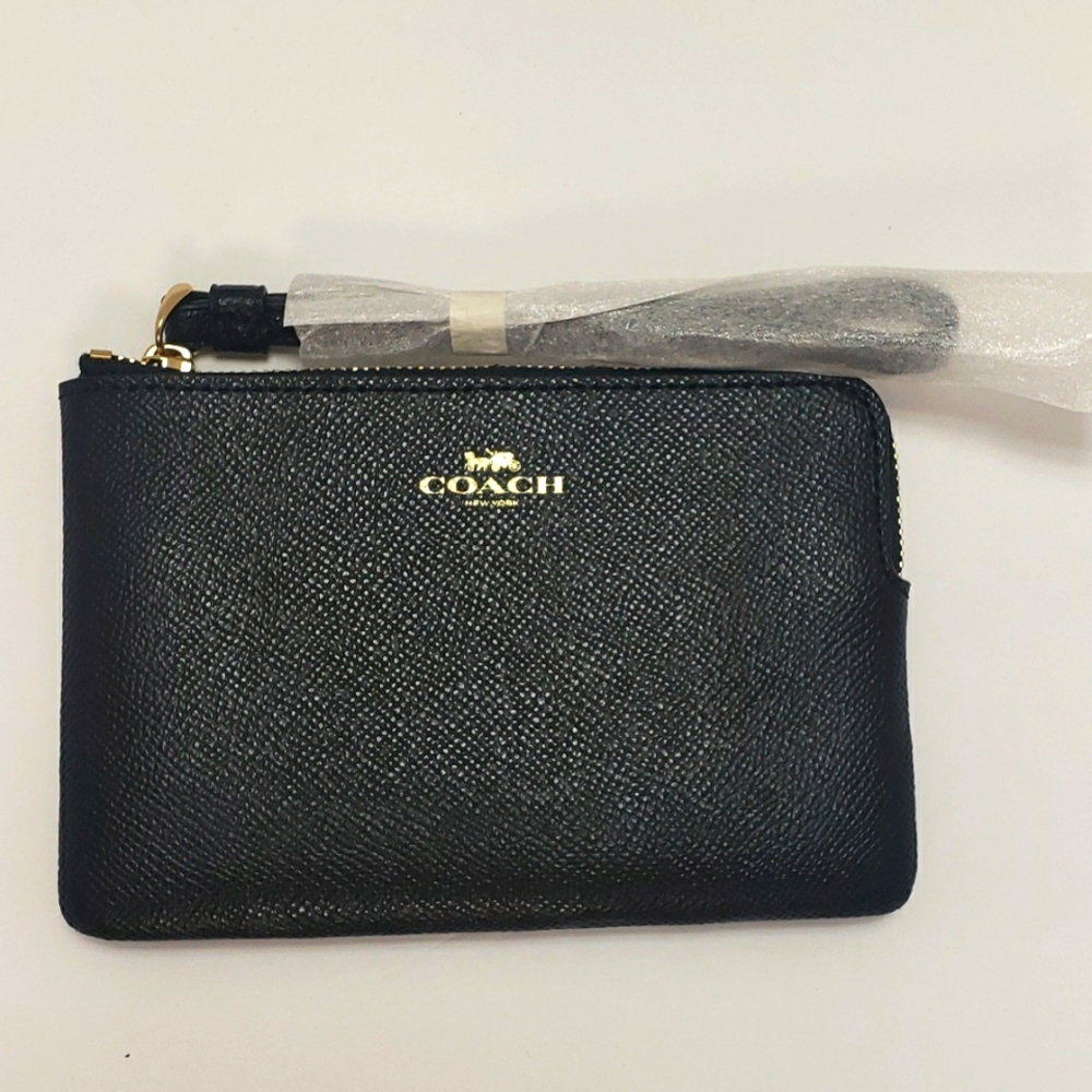 COACH NWT clutch wallet